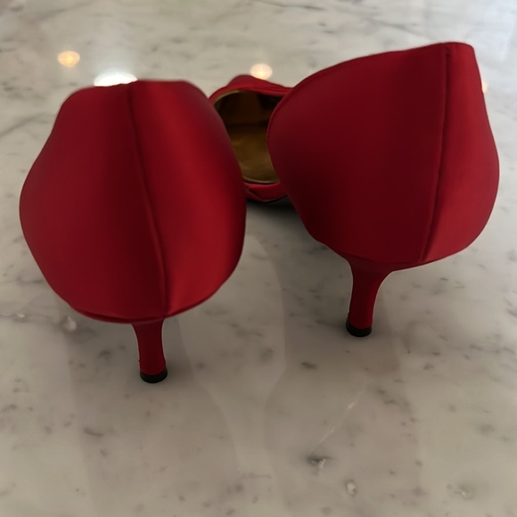 Nina Red Satin Pumps Pointed Toe Low Heel Size 8 - Picture 6 of 11